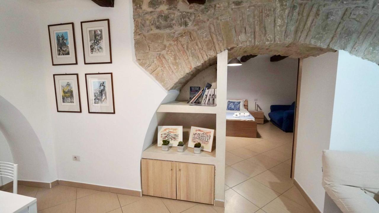 Ch & Privateparking - Corso 18 Agosto - Apartment *